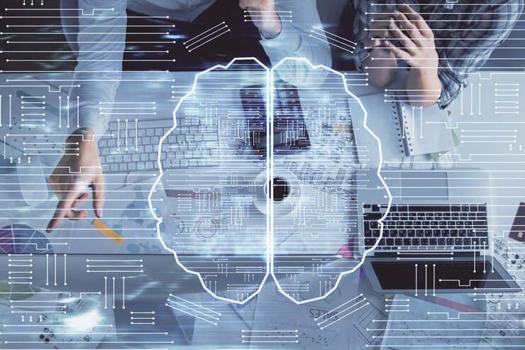 Circuit-style brain graphic representing knowledge systems